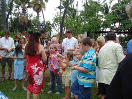 Luau weaving demo
